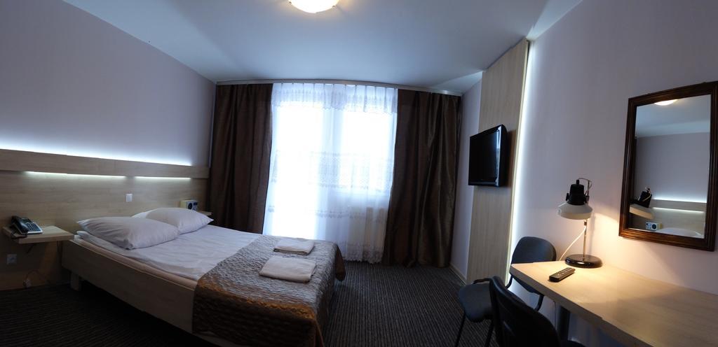 Zamość Hotel Junior חדר תמונה